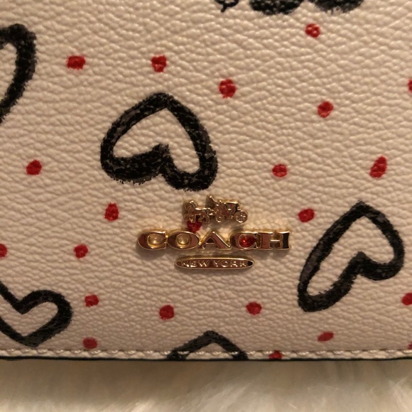 💎Coach Jewelry Box with Hearts 💕 - Picture 4 of 4